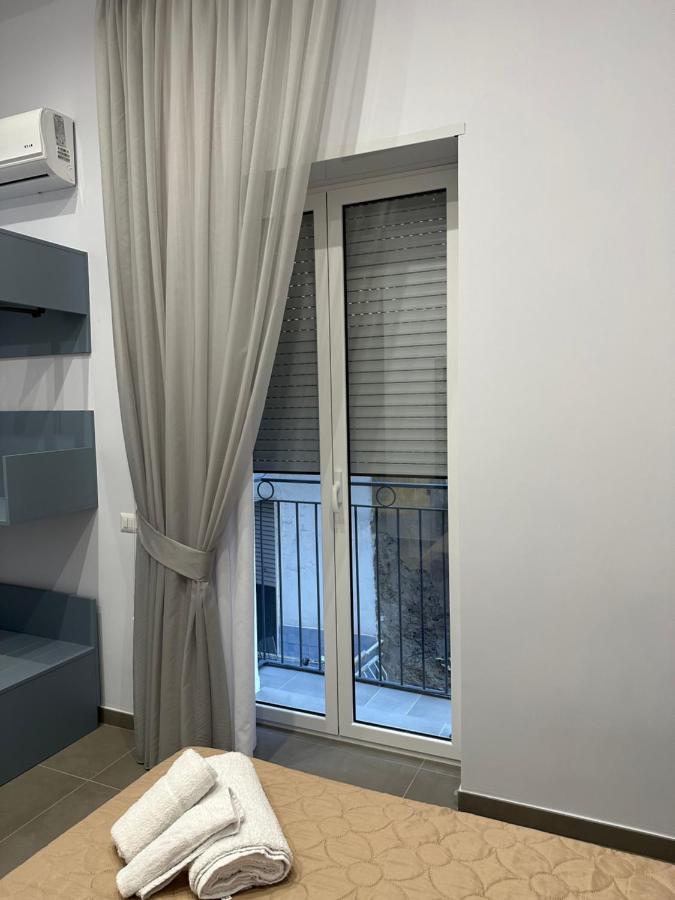 Casa Vacanze Sant'Agostino Νάπολη Εξωτερικό φωτογραφία